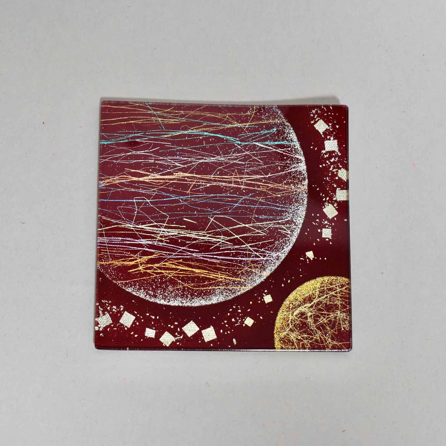 KINSAI GOLD LEAF GLASS ART FUTAGO TSUKI RED 10cm